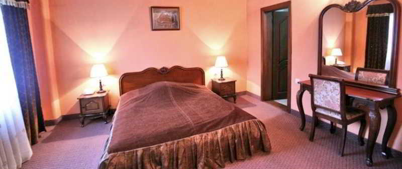 Hotel Sympatia Тбилиси Екстериор снимка